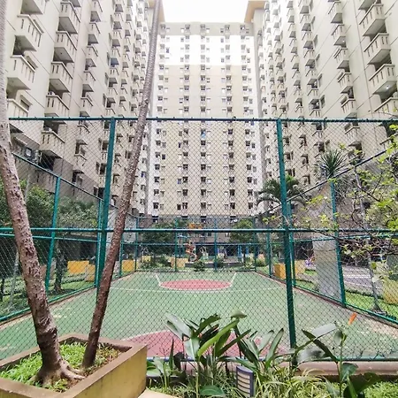 Serene 2Br Apartment At Gateway Ahmad Yani Cicadas By Travelio